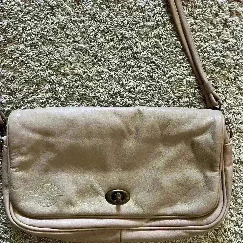 Stone Mountain Accessories adorable tan